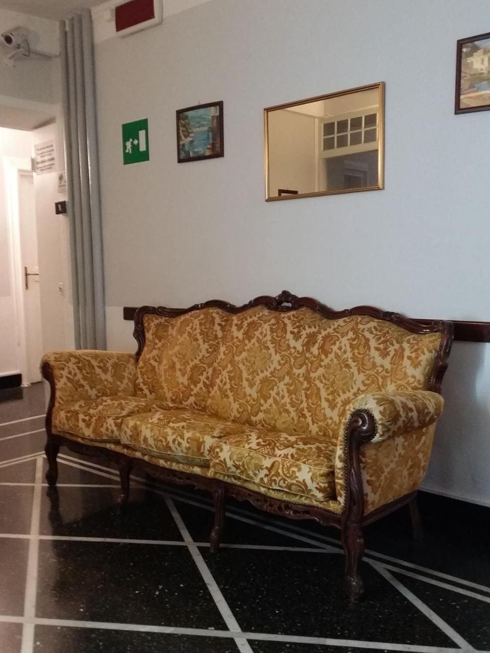 Family Hotel Balbi Генуя Екстер'єр фото